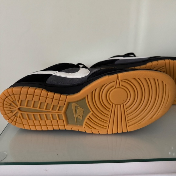 Brand New In Box - Nike Dunk Low Retro SE Men's Shoes - Picture 4 of 6